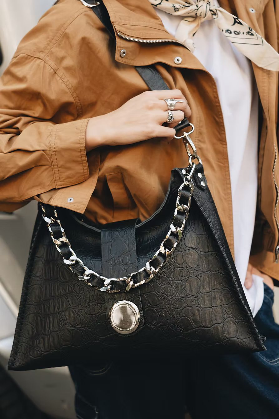 "To the wilder" shoulder bag