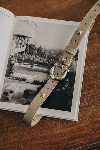 "Electric feel" leather belt