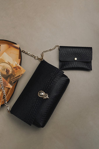"I turn to you" shoulder bag, black