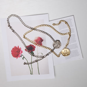 "Lonely stranger" chain belt