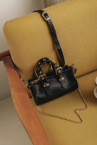 "Unstoppable" barrel bag, black