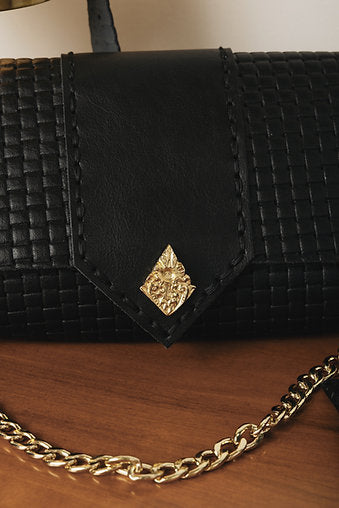 "Old and wise" shoulder bag, *limited*, black