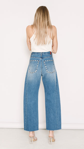 GWEN MEDIUM STUDDED