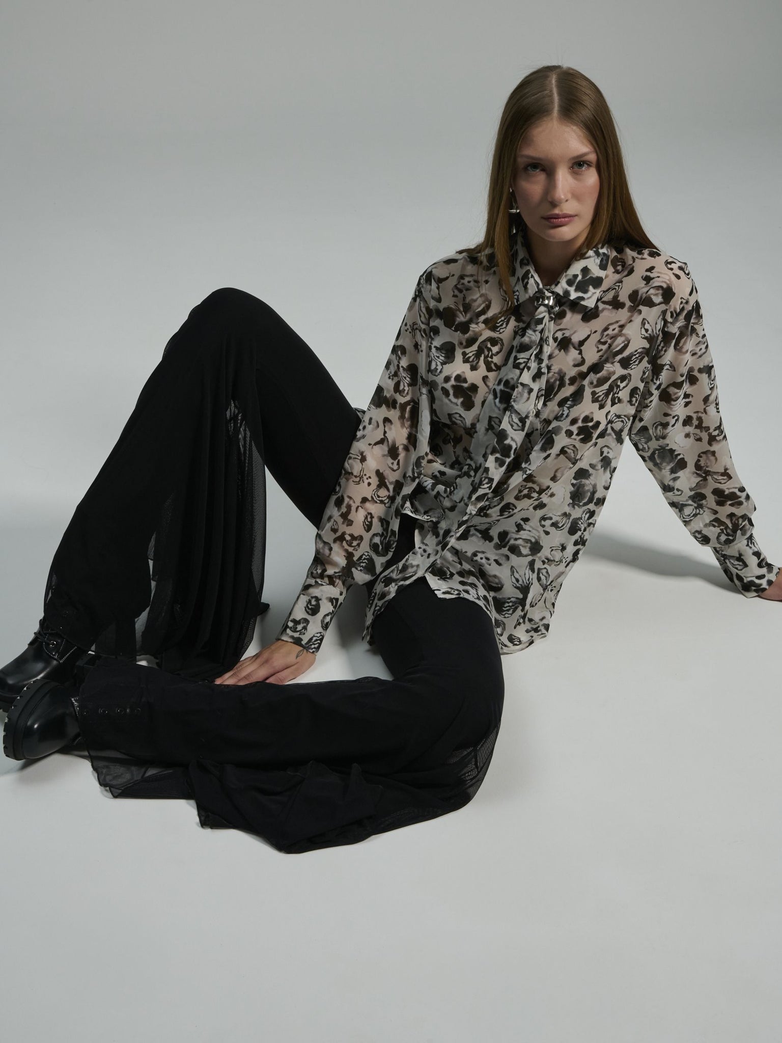 LORENZA CREME SHIRT